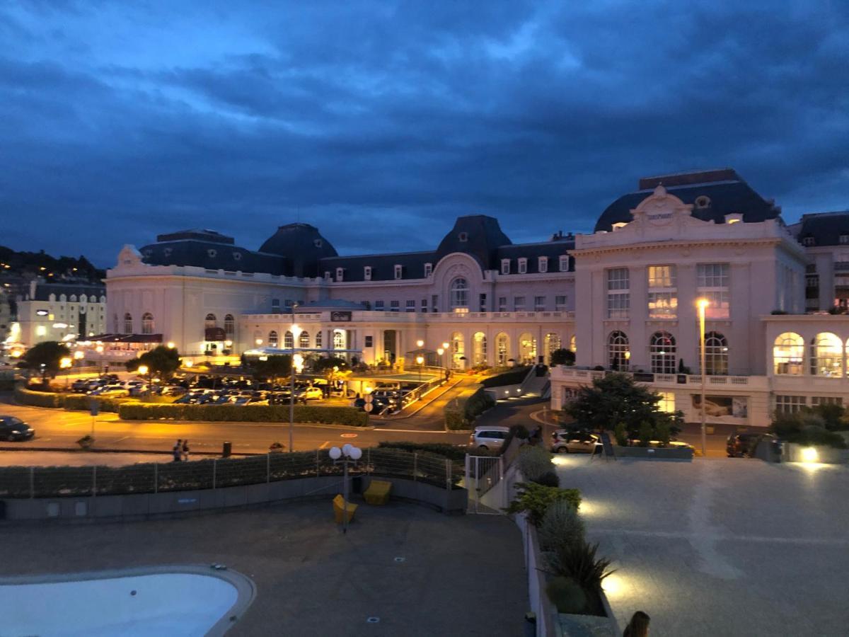Son Des Mouettes Plage Trouville-sur-Mer Exteriér fotografie